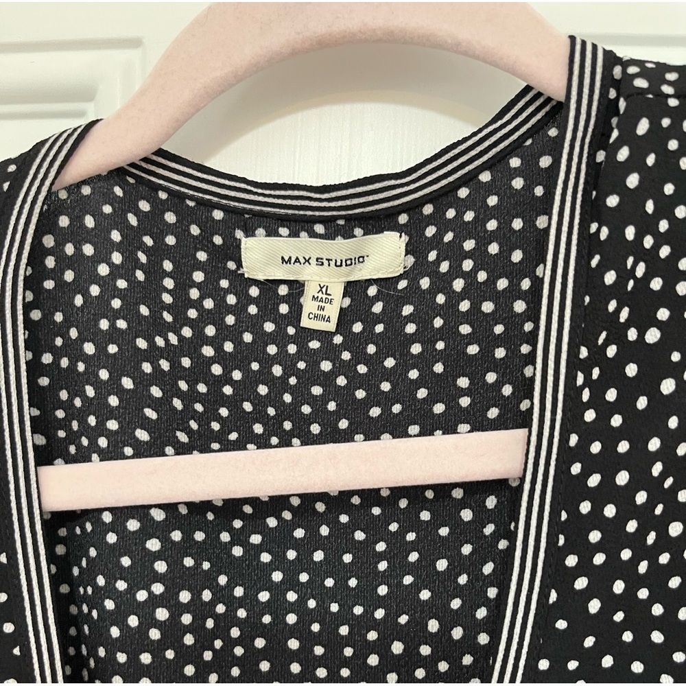 Max Studio Black and White Dotted Dress
Wrap around
NWOT